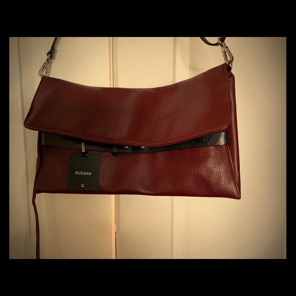Beautiful 100% Leather Bag Bordeaux Colour